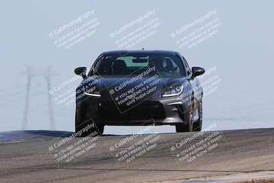 media/Jun-25-2023-Speed SF (Sun) [[f001402e15]]/Yellow Group/Session 2 (Outside Grapevine)/